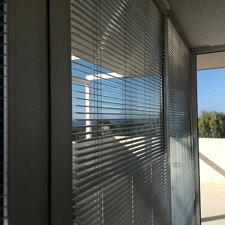 לינה וארוחת בוקר Quartu SantʼElena Art House Quartu - Margine Rosso חדר תמונה