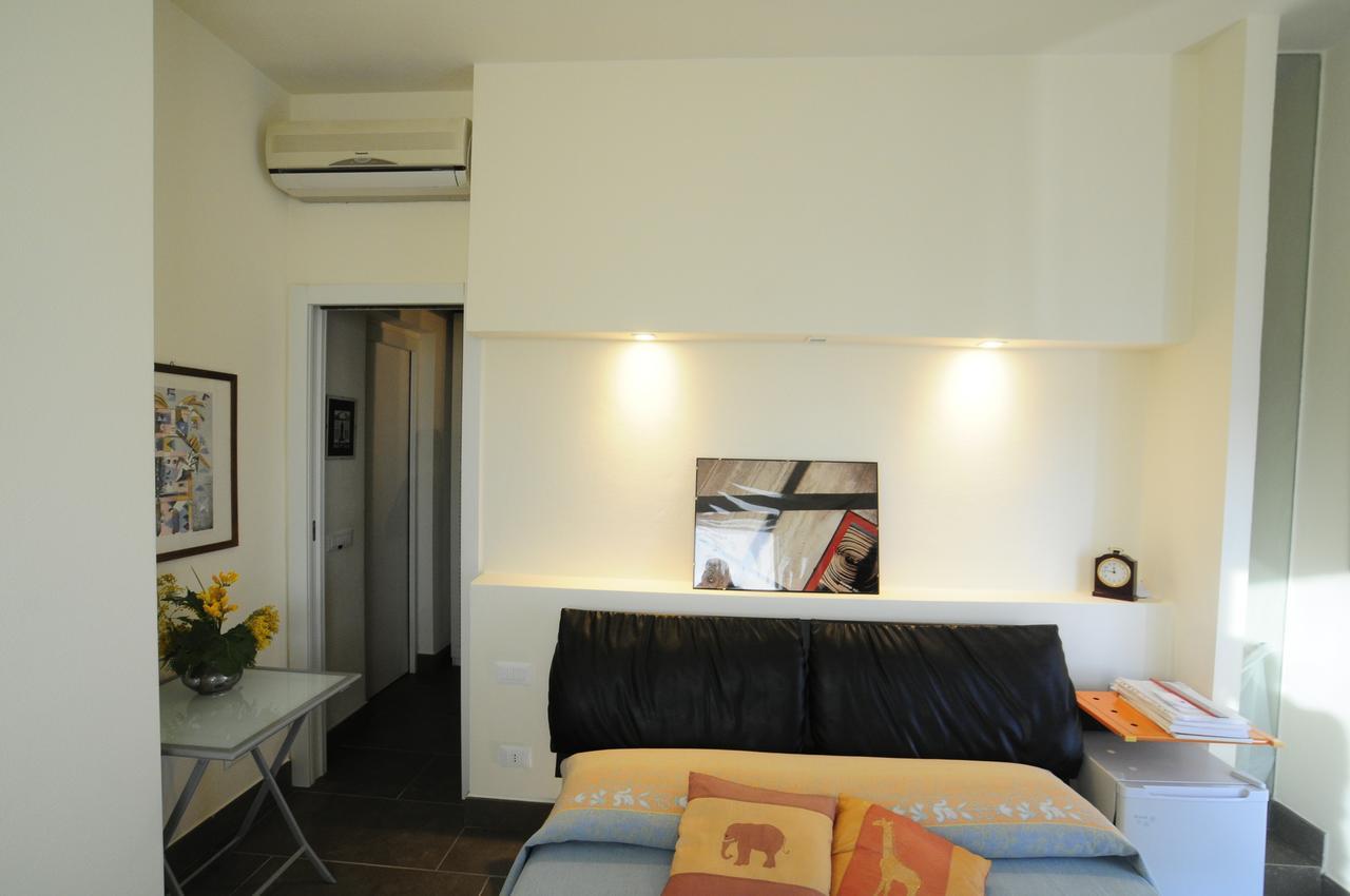 לינה וארוחת בוקר Quartu SantʼElena Art House Quartu - Margine Rosso מראה חיצוני תמונה