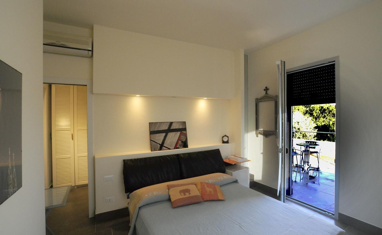 לינה וארוחת בוקר Quartu SantʼElena Art House Quartu - Margine Rosso מראה חיצוני תמונה